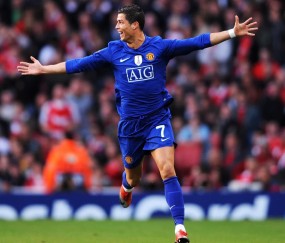 世界杯资讯-尼日利亚世预赛困局，雄鹰折翼还是蓄势待发？